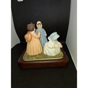 Maud Humphrey Bogart Figurine "A Sunday Outing" 1990